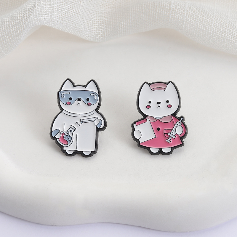 เข็มกลัดรูปแมวการ์ตูนน่ารัก 2  - Medical Laboratory Scientist บทวิจารณ์และราคา